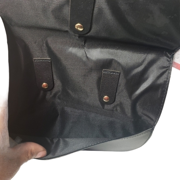 ☀ All Tied Up Black Tech Organizer Sz OS - Picture 6 of 6